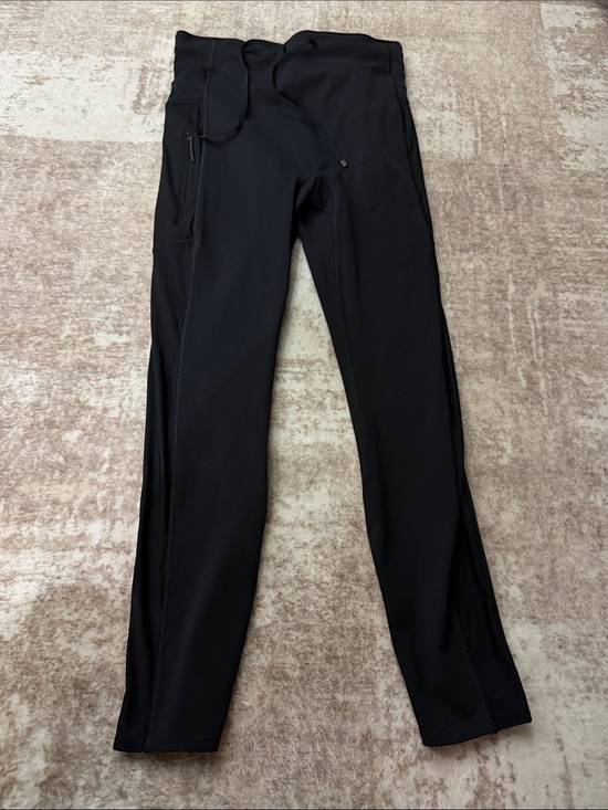 lululemon athletica Pants - lululemon athletica Black Athletic Leggings with Zip Pocket